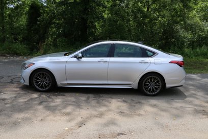 Used 2019 Genesis G80 3.8 w/ Sport Package 02