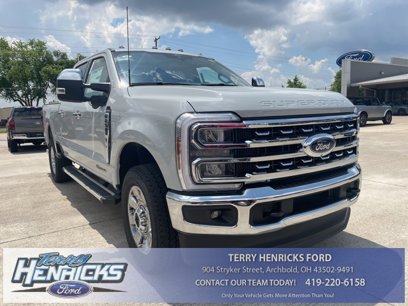 New 2025 Ford F250 Lariat