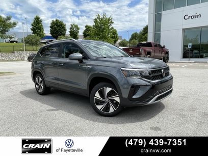 New 2024 Volkswagen Taos SE