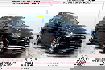 Used 2022 Hyundai Sonata SE w/ Preferred Accessory Package