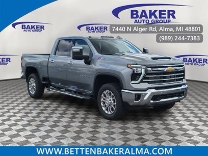 New 2025 Chevrolet Silverado 3500 LTZ w/ LTZ Convenience Package