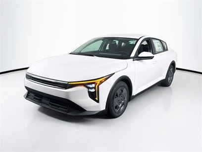 New 2025 Kia K4 LX