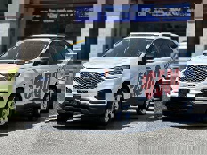 New 2024 Ford Edge SE