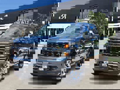 Used 2020 Chevrolet Silverado 1500 Custom w/ Custom Value Package