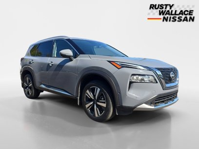 Certified 2022 Nissan Rogue Platinum w/ Head-Up Display Package