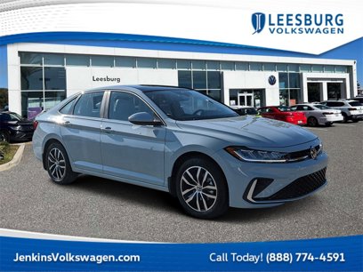 New 2025 Volkswagen Jetta SE