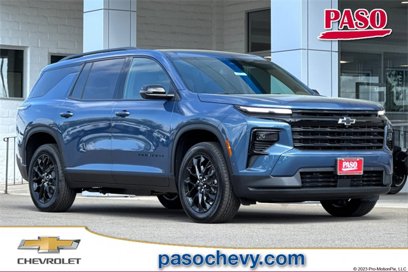 New 2025 Chevrolet Traverse LT w/ Enhanced Driving Package