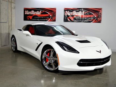Used 2019 Chevrolet Corvette Stingray Coupe w/ 1LT