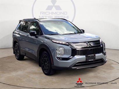 New 2025 Mitsubishi Outlander SE