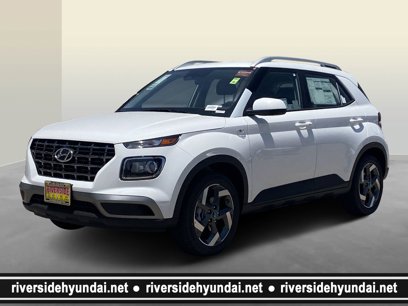 New 2025 Hyundai Venue SEL