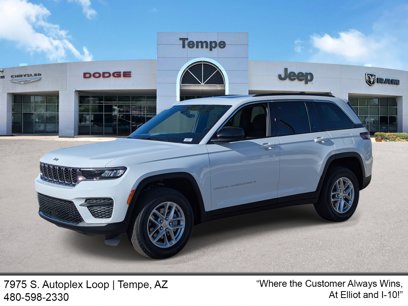 New 2025 Jeep Grand Cherokee Laredo X w/ Trailer Tow Package