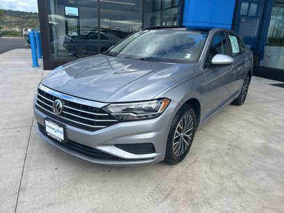 Used 2020 Volkswagen Jetta SE w/ SE Cold Weather Package
