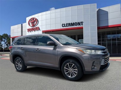 Used 2019 Toyota Highlander SE