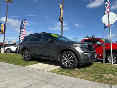 Used 2020 Ford Explorer ST w/ Premium Technology Package