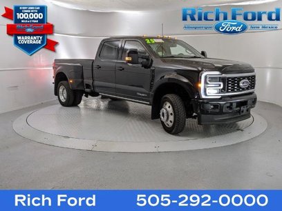 Certified 2025 Ford F450 Platinum w/ FX4 Off-Road Package