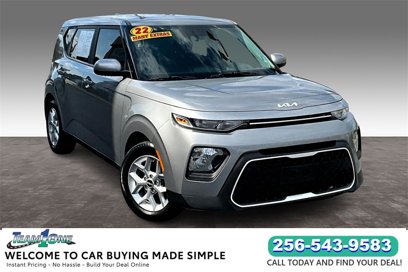 Used 2022 Kia Soul LX w/ Technology Package