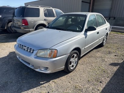 Used 2002 Hyundai Accent GL