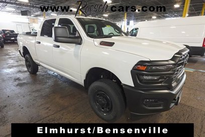 New 2025 RAM 2500 Tradesman w/ Bed Convenience Group