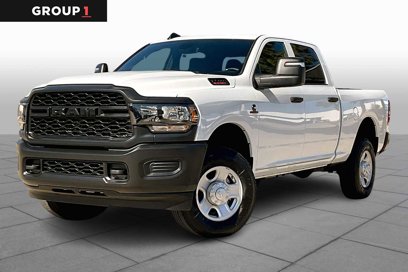 New 2024 RAM 2500 Tradesman w/ Chrome Appearance Group