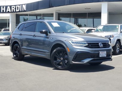 Used 2023 Volkswagen Tiguan SE R-Line