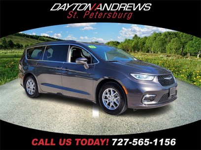 Certified 2022 Chrysler Pacifica Touring-L