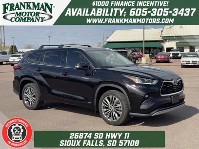 Used 2020 Toyota Highlander Limited Platinum