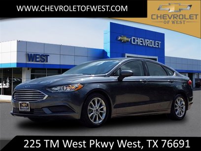 Used 2017 Ford Fusion SE w/ Fusion SE Technology Package
