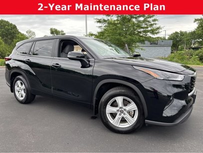 Used 2024 Toyota Highlander LE