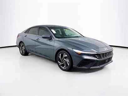 New 2025 Hyundai Elantra SEL