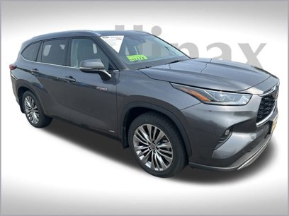 Used 2021 Toyota Highlander Platinum