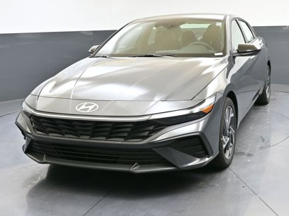 New 2025 Hyundai Elantra Sport