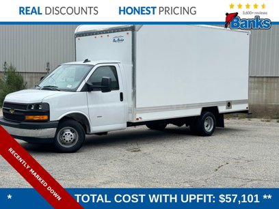 New 2024 Chevrolet Express 3500 w/ Power Convenience Package