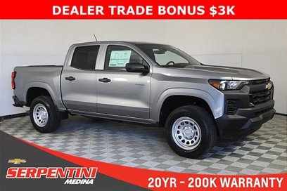 New 2025 Chevrolet Colorado W/T