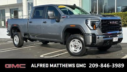 New 2025 GMC Sierra 2500 Pro w/ 1SA Pro Safety Plus Package