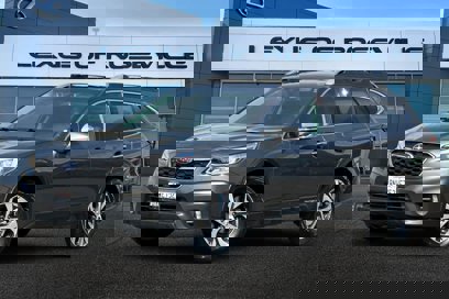 Used 2020 Subaru Outback Touring w/ Tech Package 2