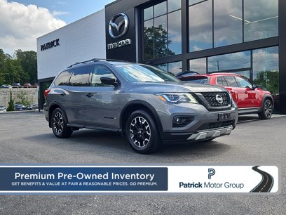 Used 2019 Nissan Pathfinder SL