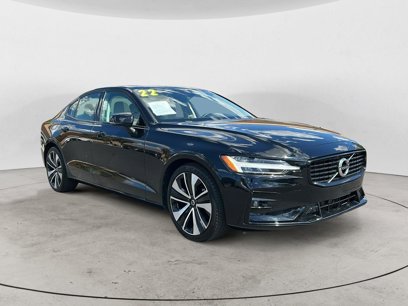 Used 2022 Volvo S60 B5 Momentum w/ Premium Package
