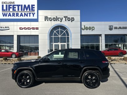 New 2025 Jeep Grand Cherokee Limited w/ Black Appearance Package