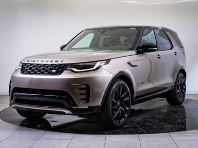 New 2025 Land Rover Discovery Dynamic SE