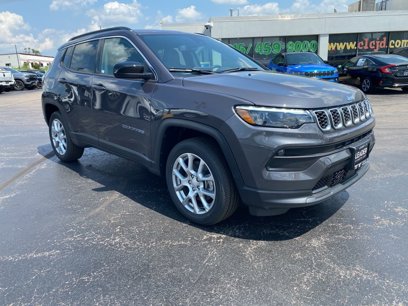 New 2024 Jeep Compass Latitude w/ Sun and Sound Group