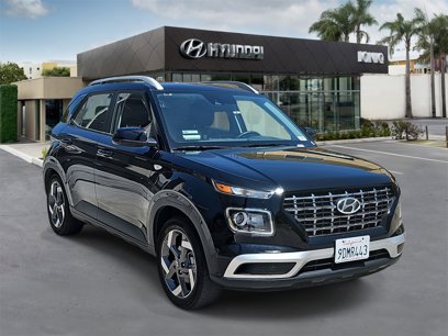 Used 2022 Hyundai Venue SEL