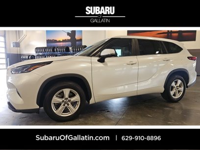 Used 2023 Toyota Highlander LE