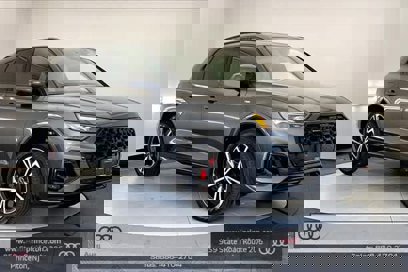 Certified 2025 Audi Q5 2.0T Premium Plus