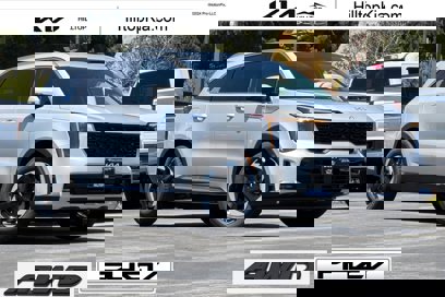 New 2025 Kia Sorento EX