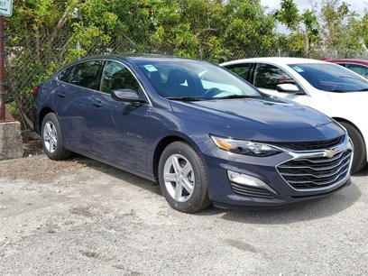 New 2025 Chevrolet Malibu LS