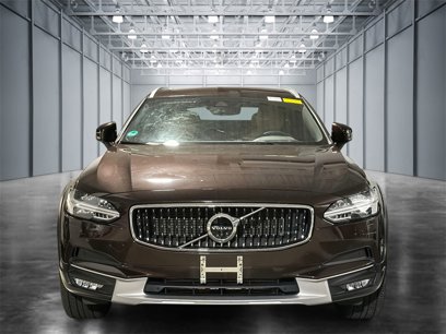 Used 2019 Volvo V90 T5 Cross Country