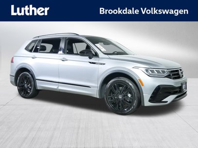Certified 2022 Volkswagen Tiguan SE R-Line
