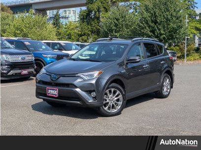 Used 2016 Toyota RAV4 Limited w/ Advanced Technology Package