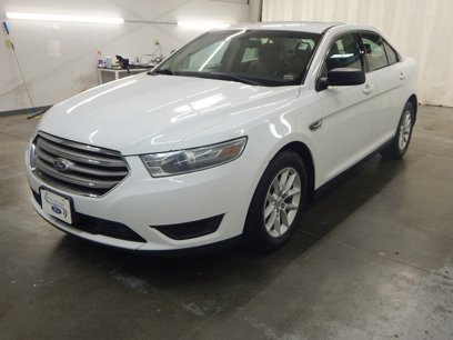 Used 2013 Ford Taurus SE