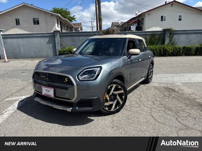 New 2025 MINI Cooper Countryman S E w/ Comfort Package Max